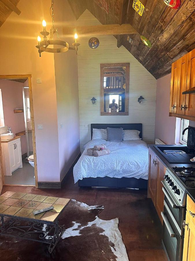 Lake View Lodges ลองเมลฟอร์ด ภายนอก รูปภาพ
