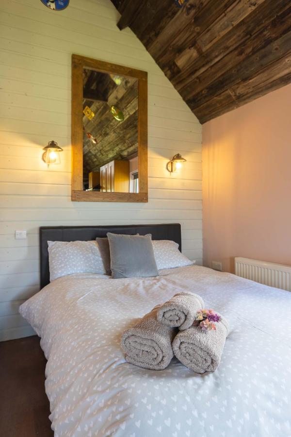 Lake View Lodges ลองเมลฟอร์ด ภายนอก รูปภาพ