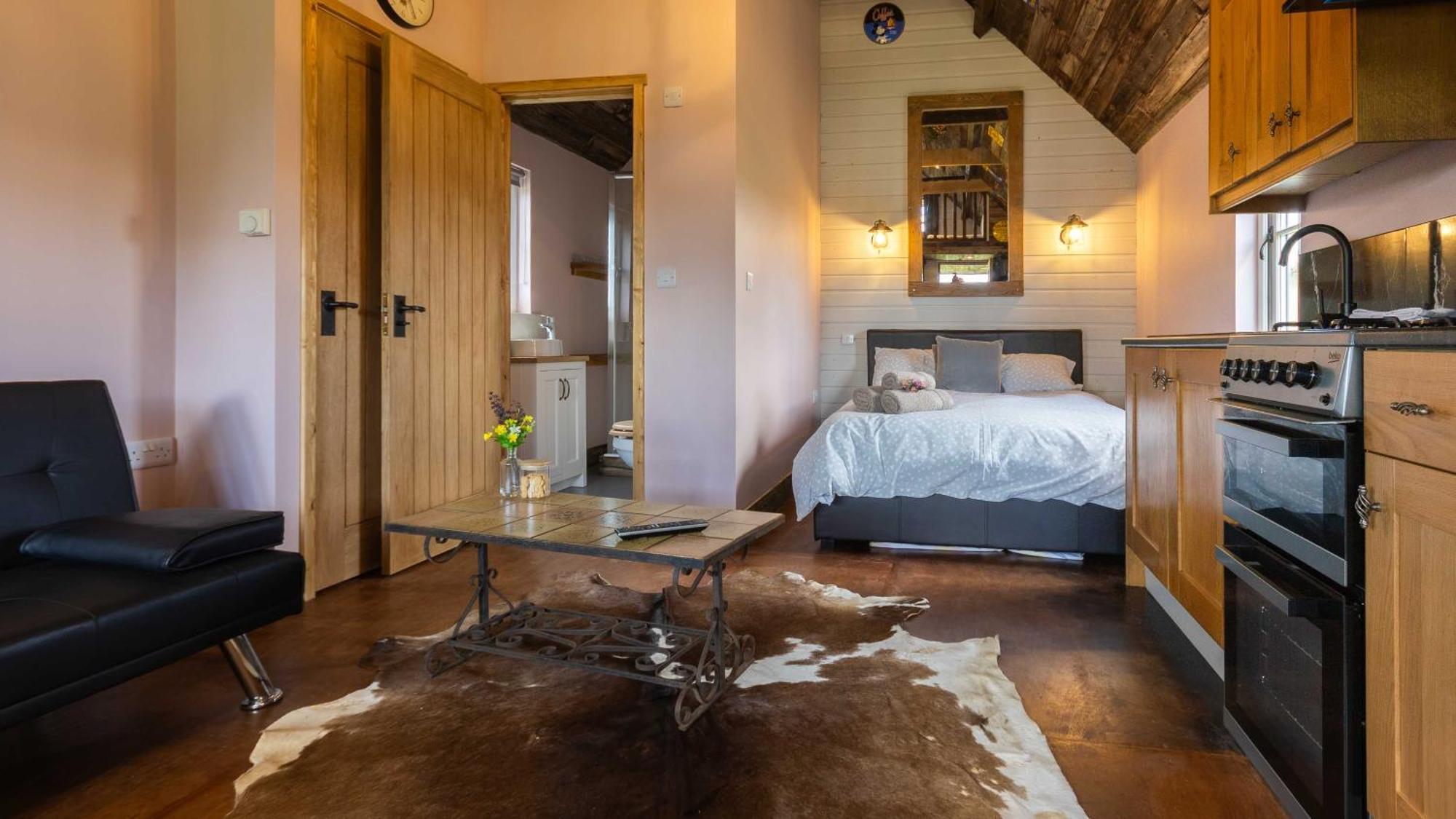 Lake View Lodges ลองเมลฟอร์ด ภายนอก รูปภาพ