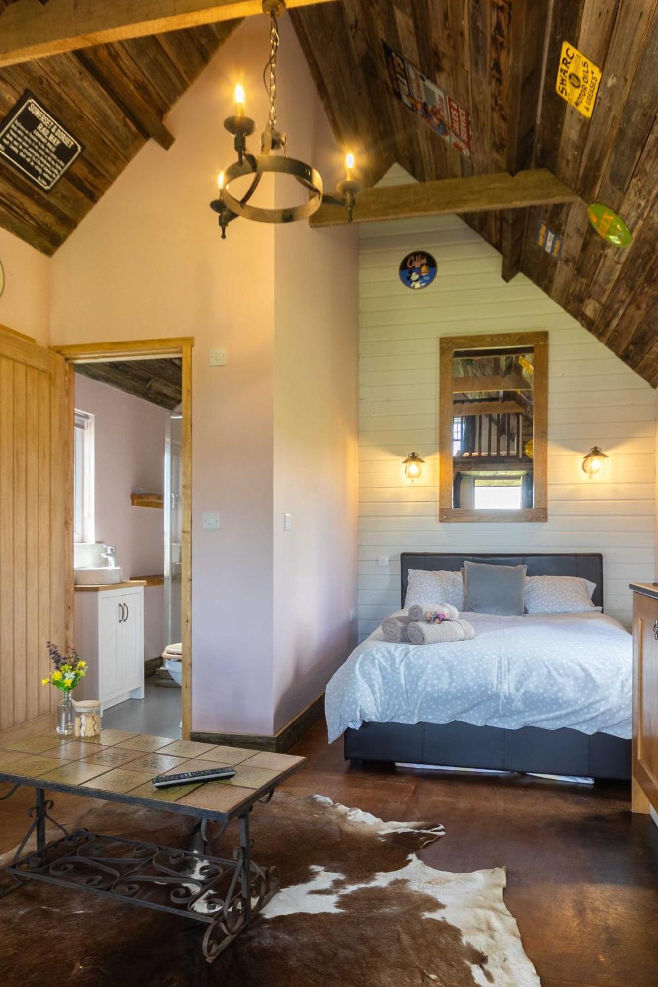 Lake View Lodges ลองเมลฟอร์ด ภายนอก รูปภาพ